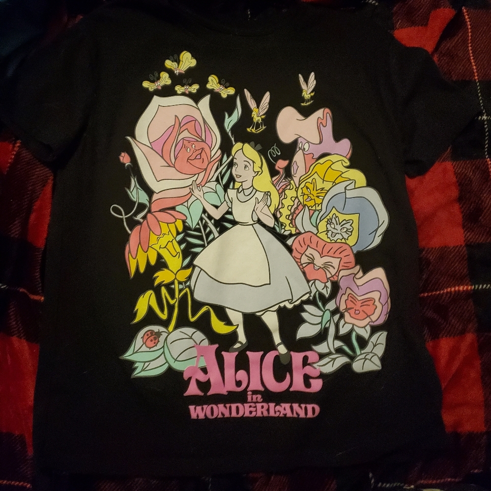 Alice in the wonderland black Disney  small
